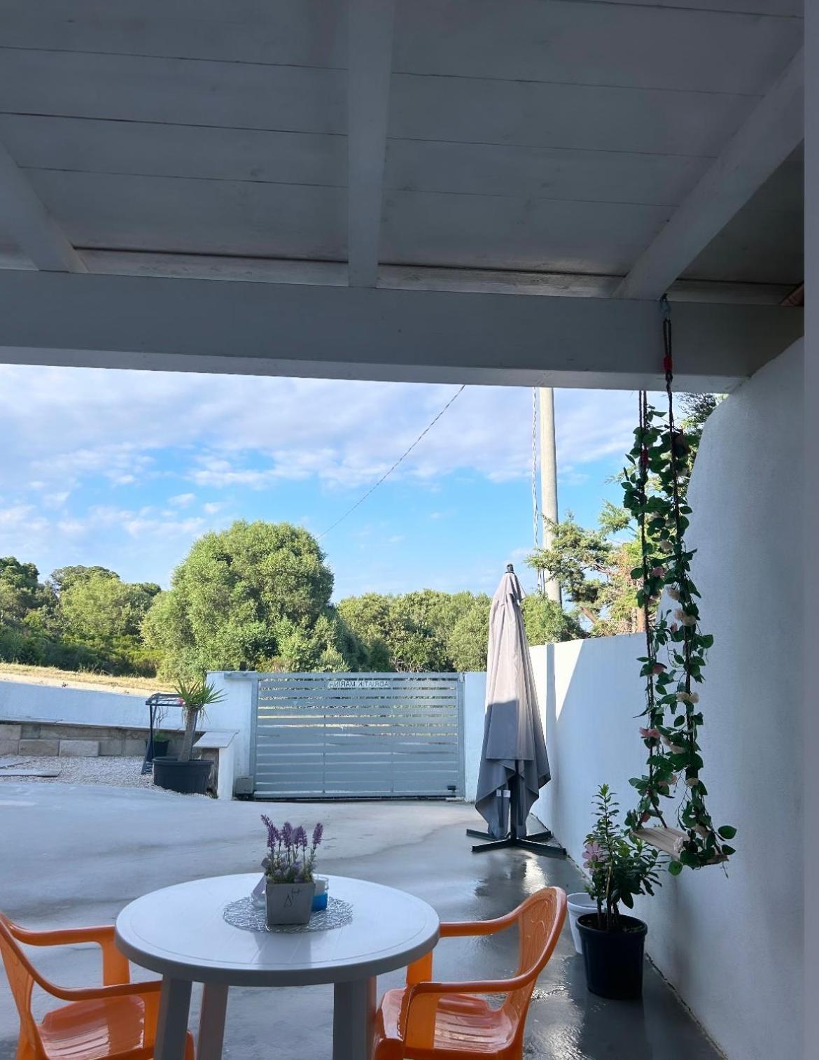 ホテル Casa Adriatik & Marina Telti エクステリア 写真
